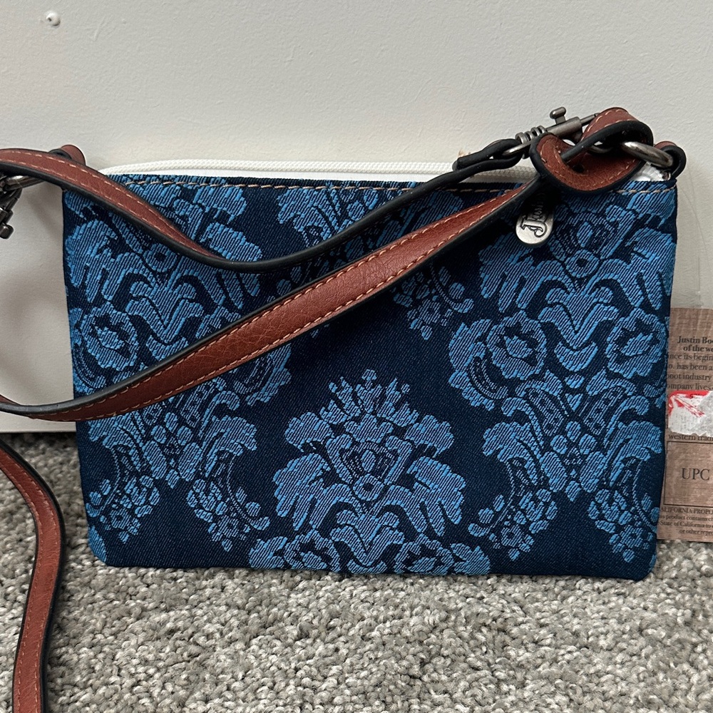 NWT Justin Boots Cream and Brown Crossbody/Shoulder Bag with Southwestern Flair - Picture 2 of 4